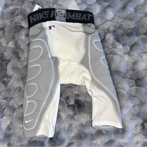 Nike ProCombat Baseball Sliding/Compression Shorts - Picture 2 of 6